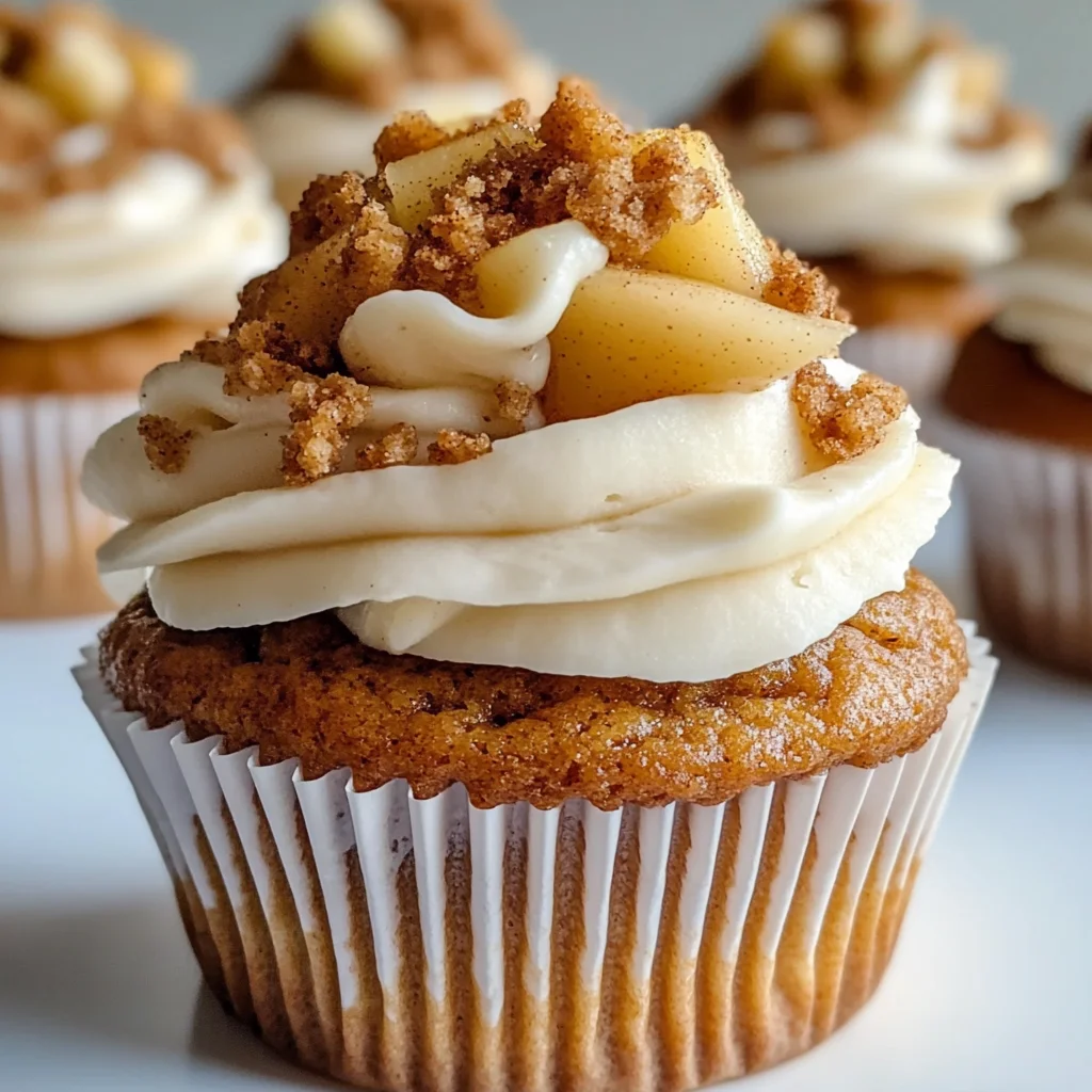 Apple Crisp Cupcakes